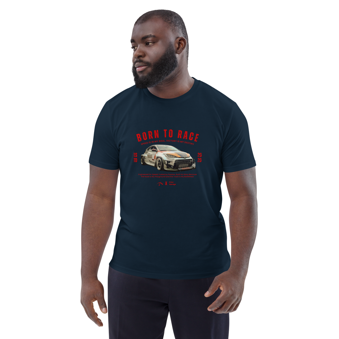 Koszulka Toyota GR Yaris "Born to Race"  – sportowy t-shirt dla miłośników aut, idealny prezent dla fanów motorsportu.